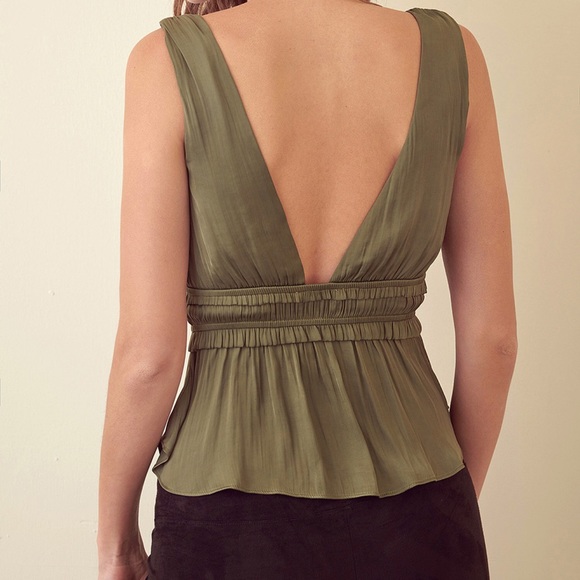 Olive V-Neck Sleeveless Top - Picture 2 of 3